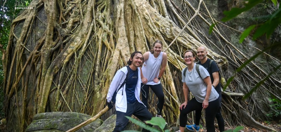 1-day-trekking-tien-son-dinh-phu-quoc