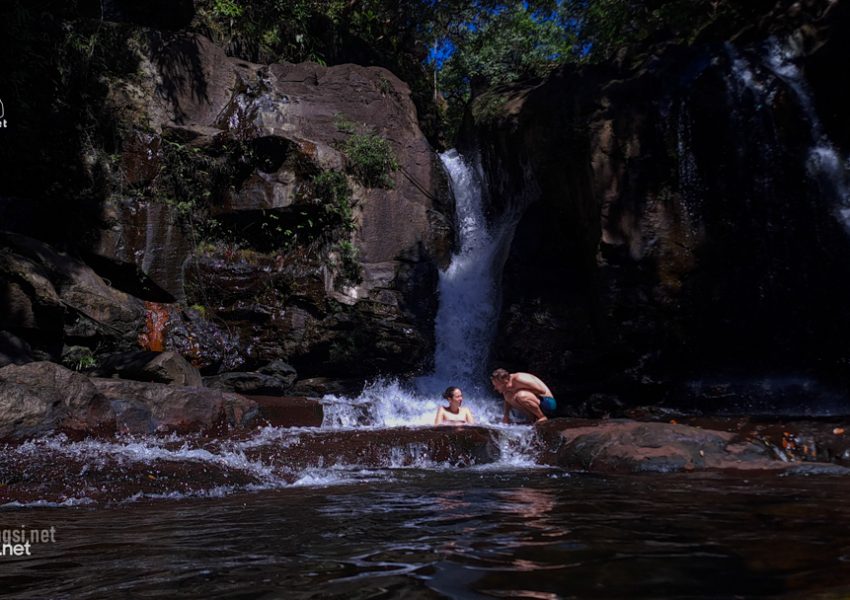 trekking to thay to waterfall phu quoc