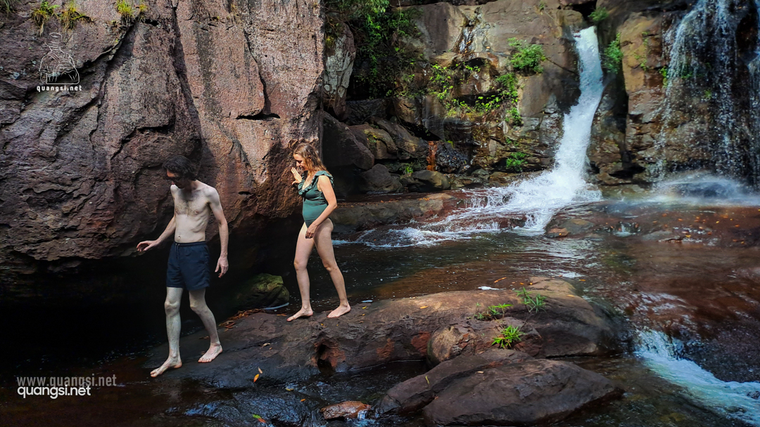 a couple at thay tu waterfall