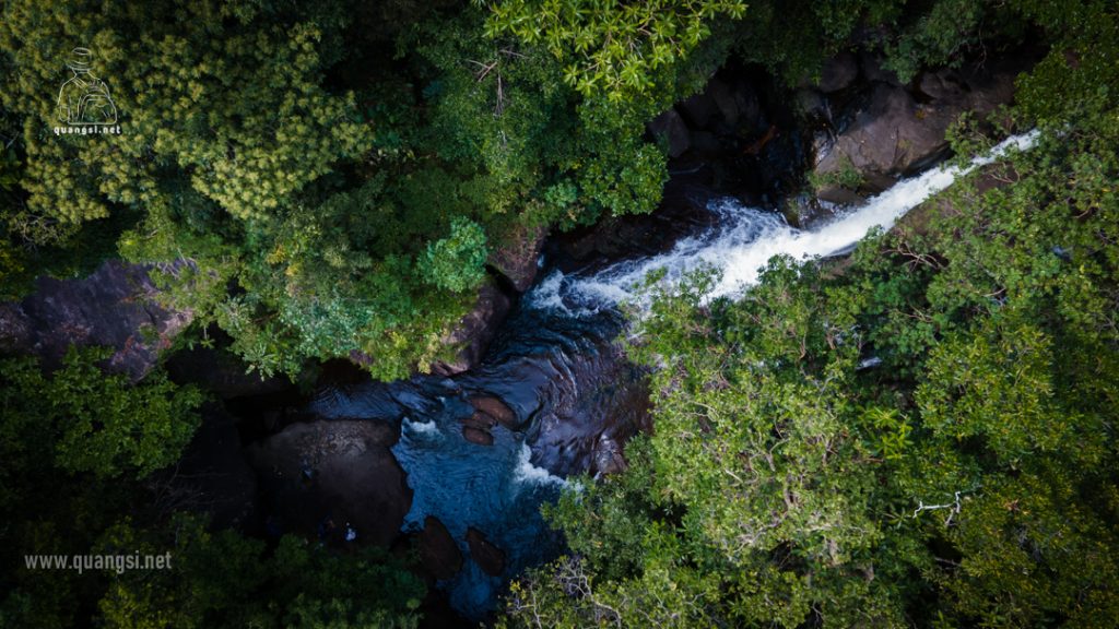 thay tu waterfall phu quoc 25