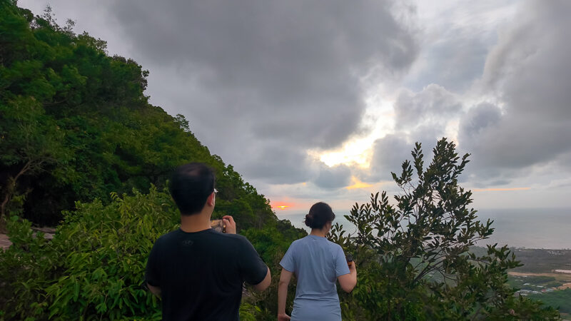 Tien Son Dinh Sunrise Trekking and Coffee
