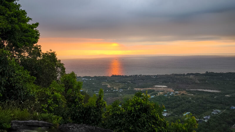 Tien Son Dinh Sunrise Trekking and Coffee