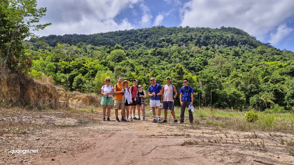 Trekking Tien Son Dinh Phu Quc 2024 16