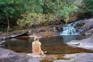 Suoi Tien 4 Hour Jungle Easy Trek and Spring Bath