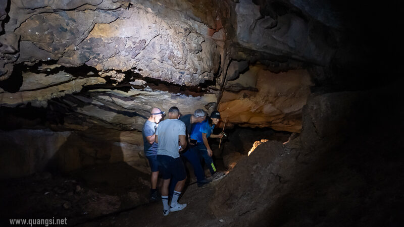 inside the bat cave phu quoc